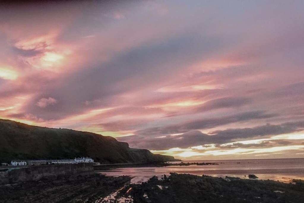 The Cottage By The Sea, Scotland Burnmouth Exteriör bild
